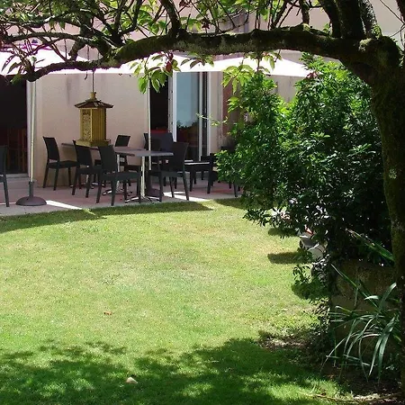 Le Hotel 3*