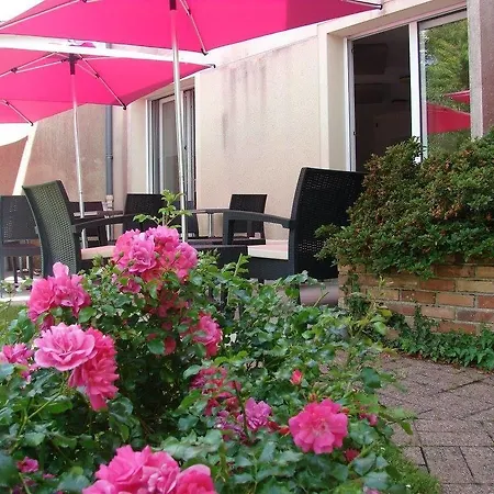 Hotel Le Cerizay